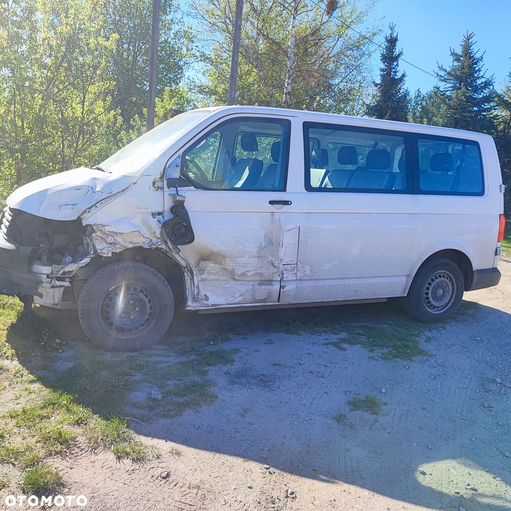 Volkswagen Transporter - 2