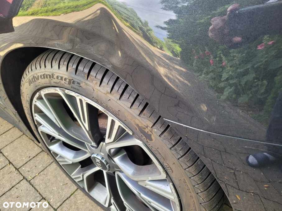 Kia Stinger 2.0 T-GDI GT Line - 29