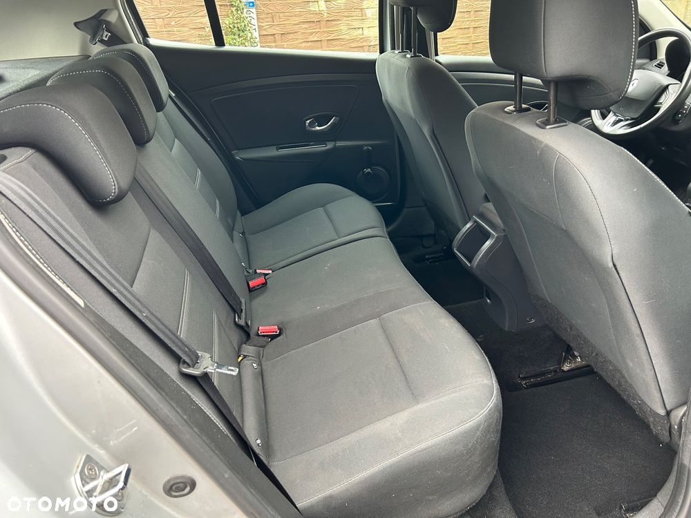 Renault Megane - 24