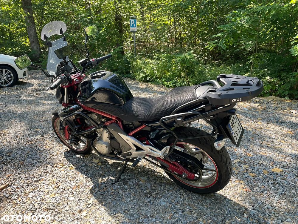 Kawasaki ER - 3