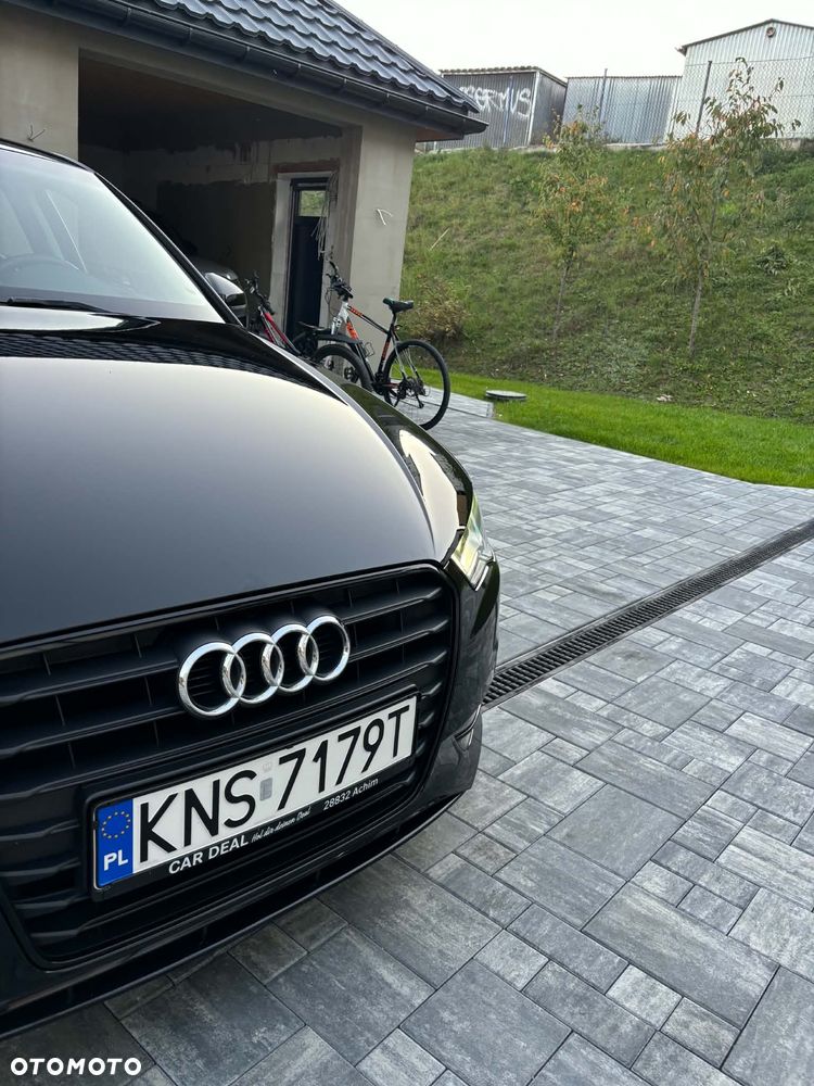 Audi A3 Sportback 1.6 TDI S tronic Ambiente - 24