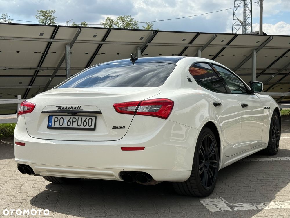 Maserati Ghibli - 25
