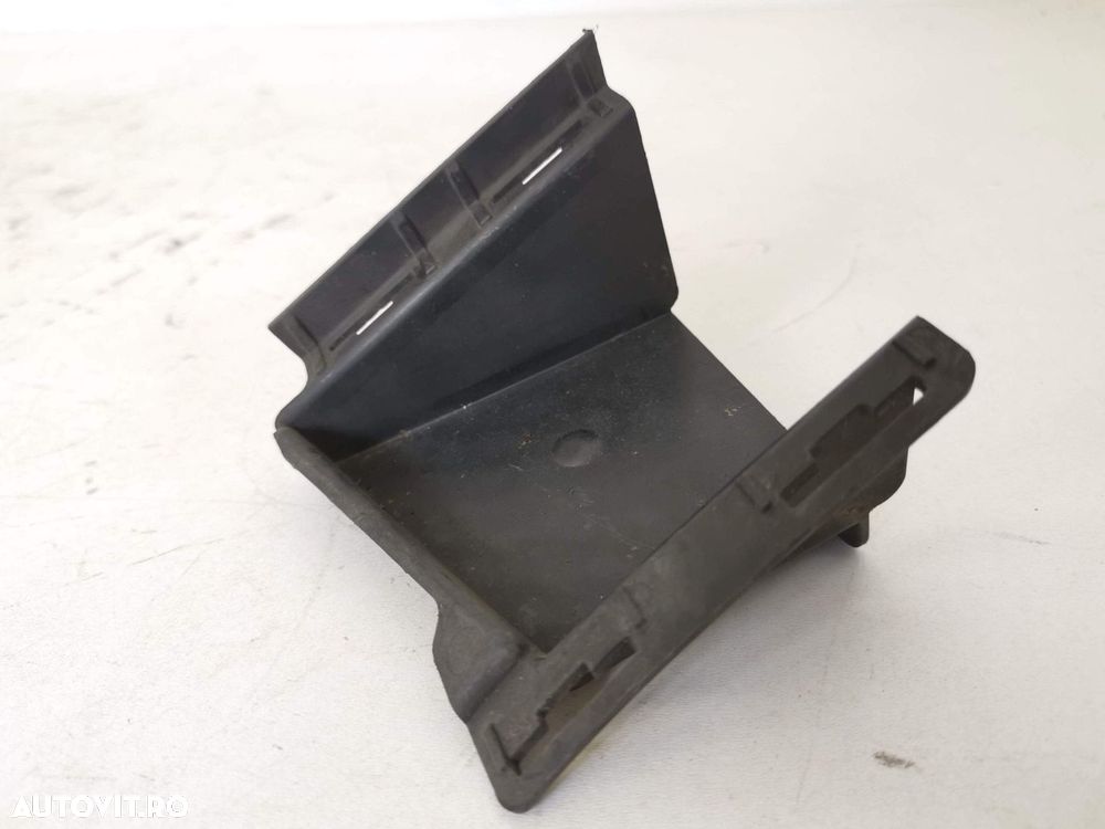 Capac Remorcare Mercedes-Benz  E-Class W213/S213/C238/A238 2016 2017 2 - 3