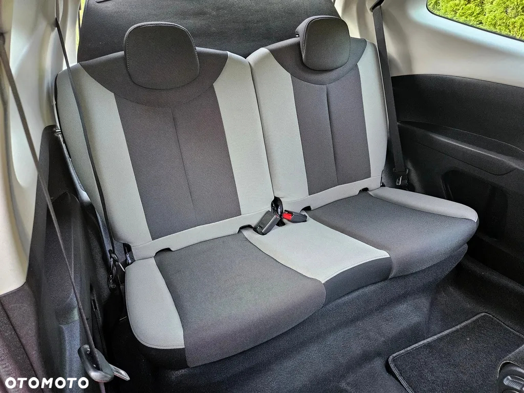 Toyota Aygo - 21