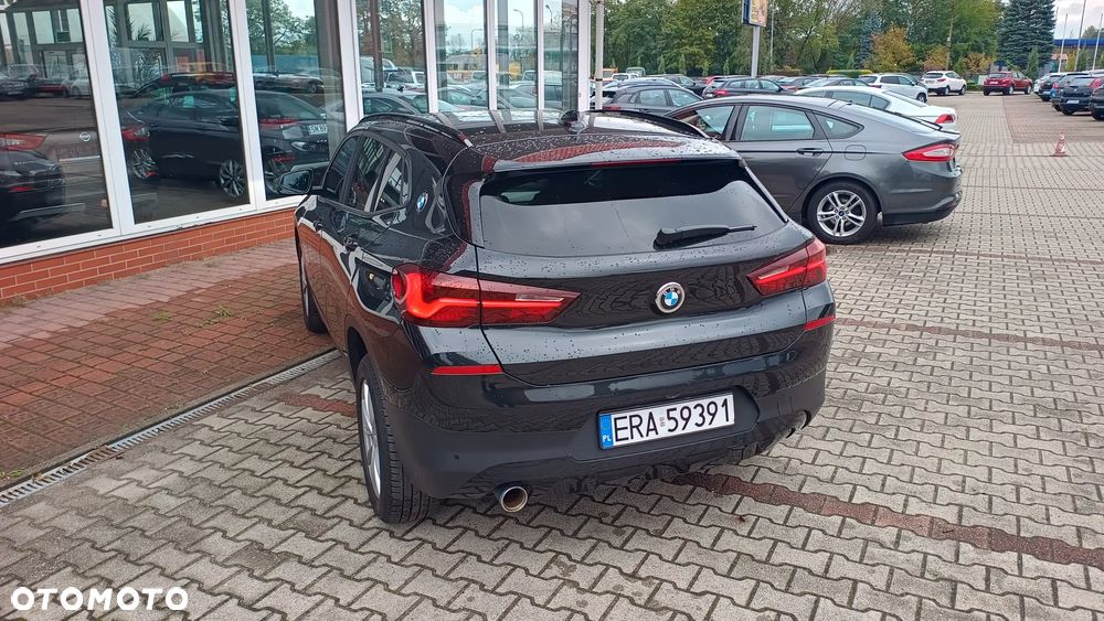 BMW X2 sDrive18i Business Edition - 17