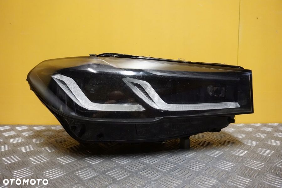 BMW 5 530 G30 G31 M5 2021- REFLEKTOR LAMPA FULL LED PRAWA USA - 1
