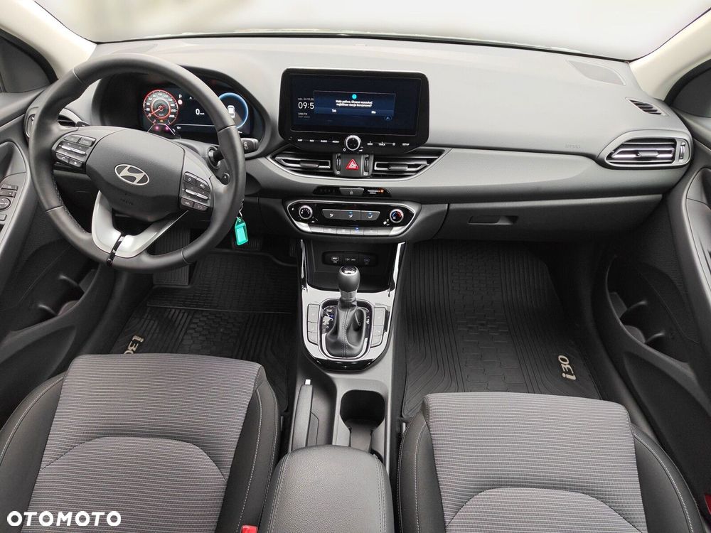 Hyundai i30 1.6 T-GDI Modern DCT - 14
