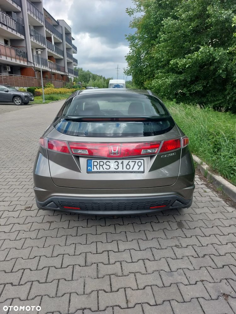 Honda Civic 1.4 Base - 11