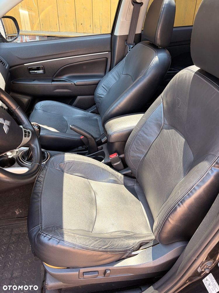 Mitsubishi ASX 1.8 DID Instyle NAVI 4WD AS&G - 14