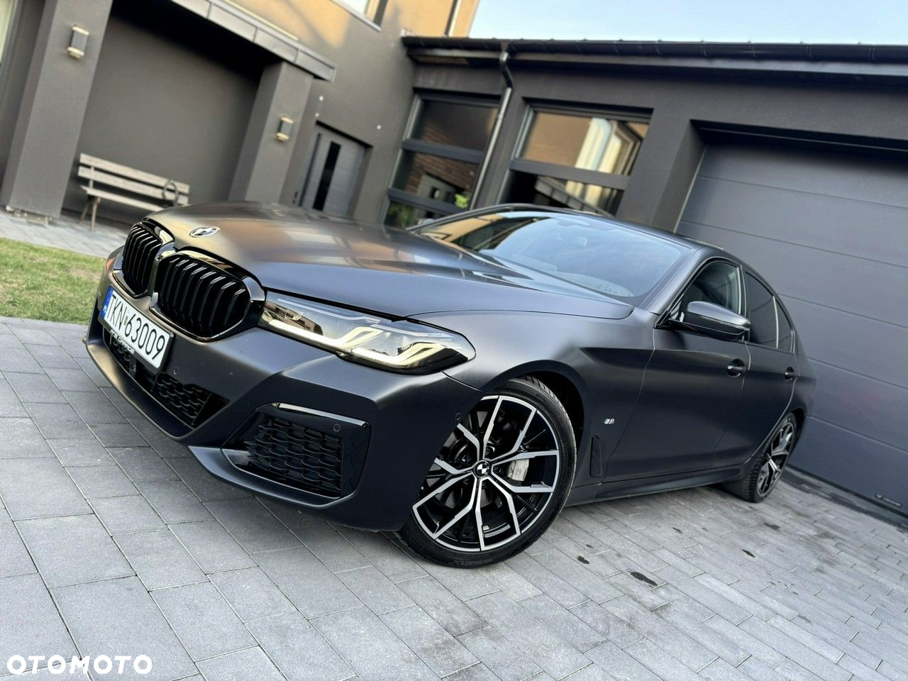 BMW Seria 5 530d xDrive M Sport Edition - 29