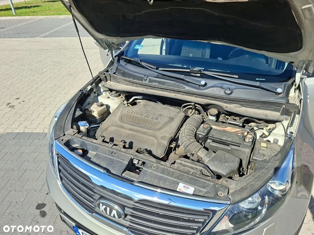 Kia Sportage 2.0 CRDI M AWD - 15