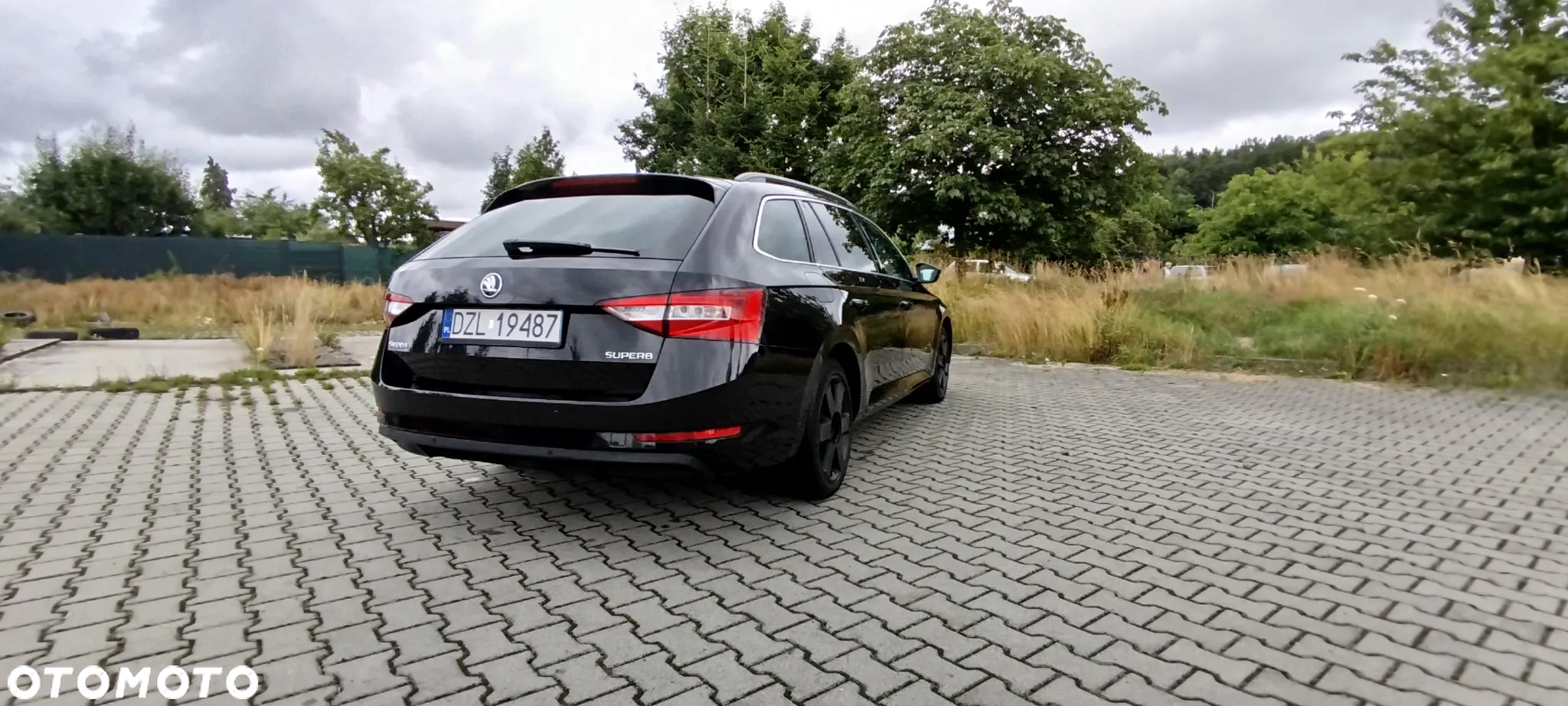 Skoda Superb 2.0 TDI Ambition - 9