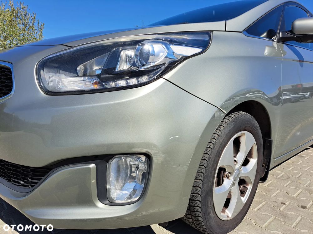 Kia Carens 1.7 CRDi L - 5