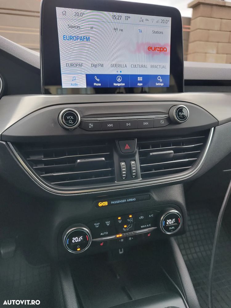 Ford Focus 1.5 EcoBlue Titanium - 10