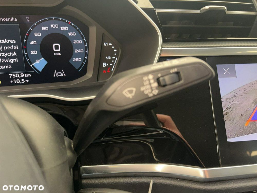 Audi Q3 35 TFSI mHEV S tronic - 24