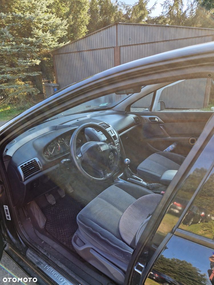 Peugeot 407 - 15