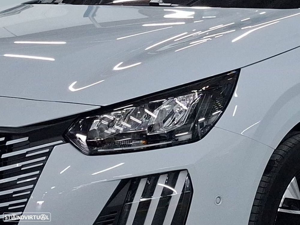 Peugeot e-208 50 kWh Allure - 3