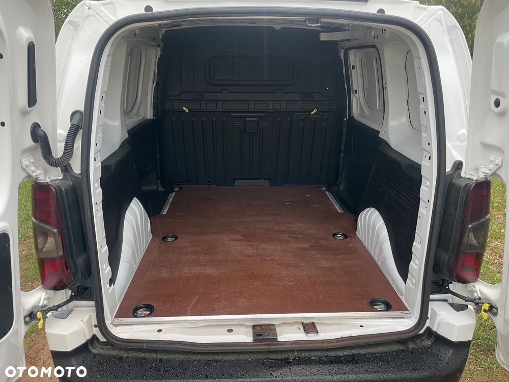 Opel Combo - 8