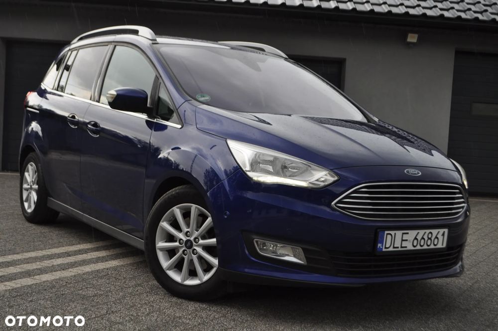 Ford Grand C-MAX - 29