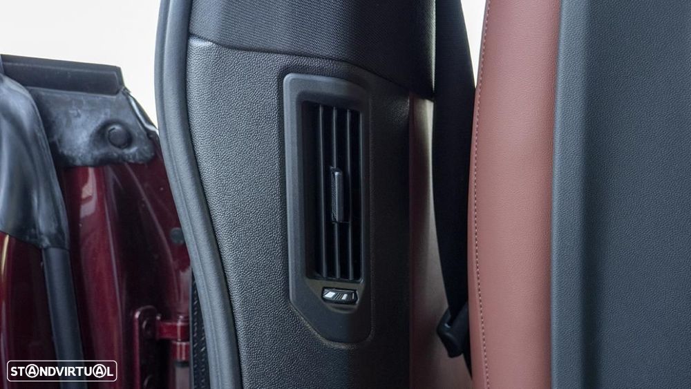 BMW iX xDrive 40 Pack Desportivo - 26