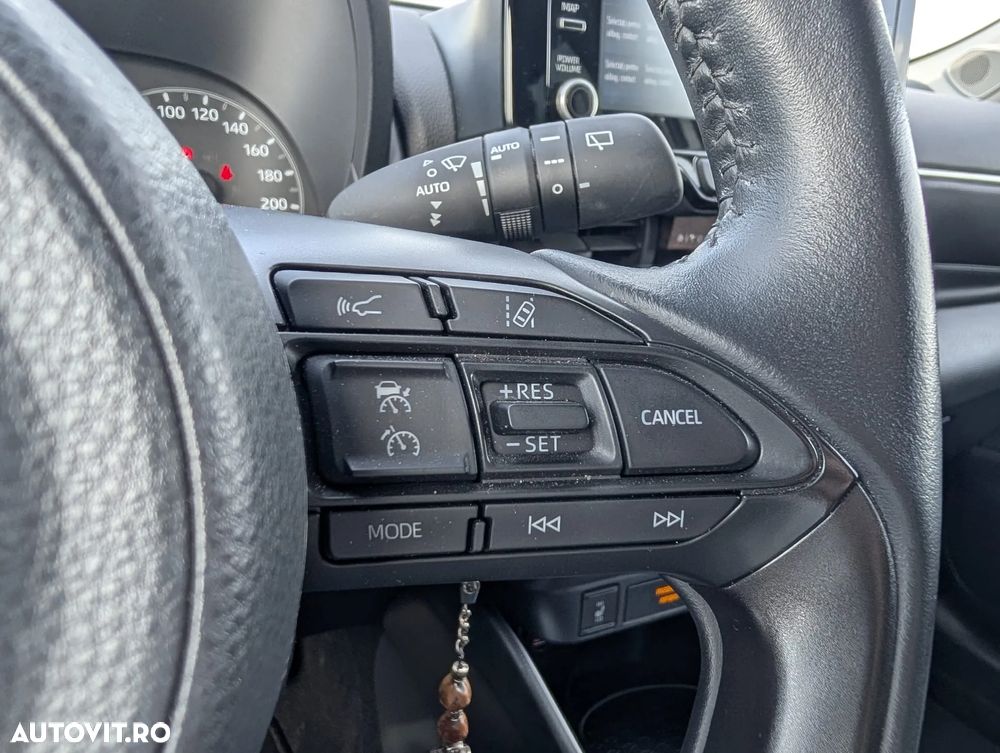 Toyota Yaris - 17