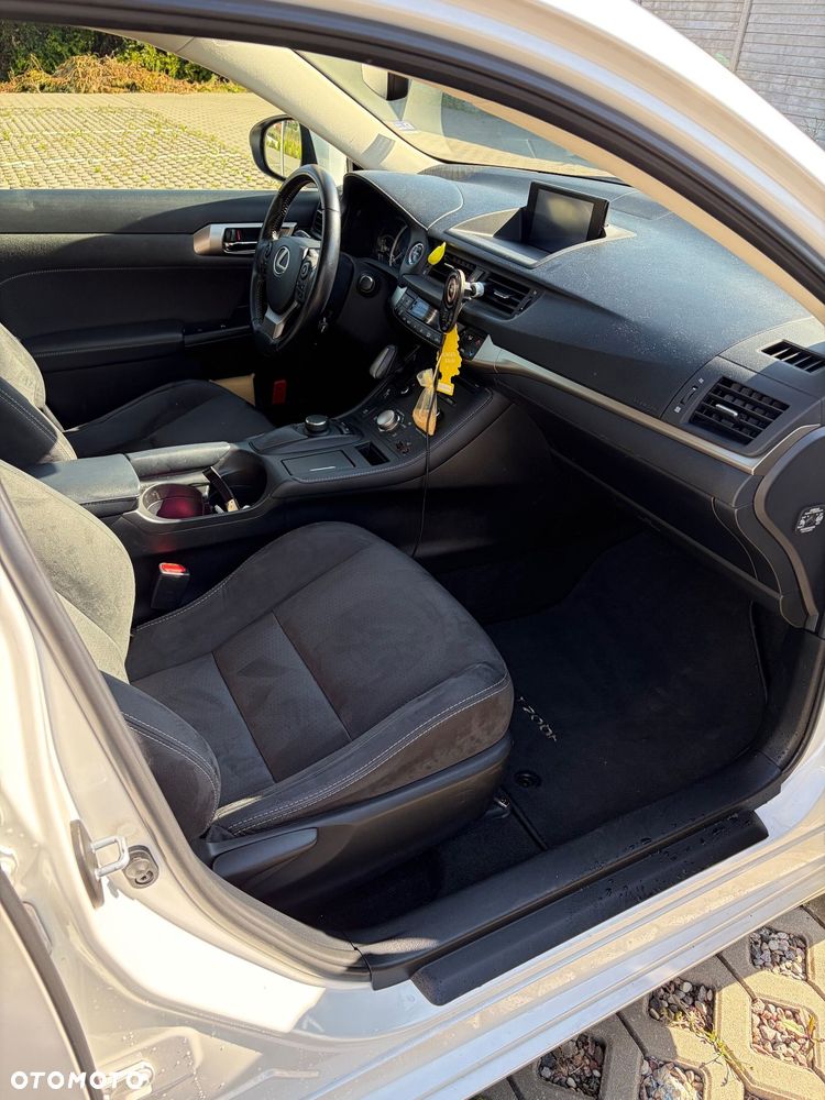 Lexus CT 200h Elegance - 12