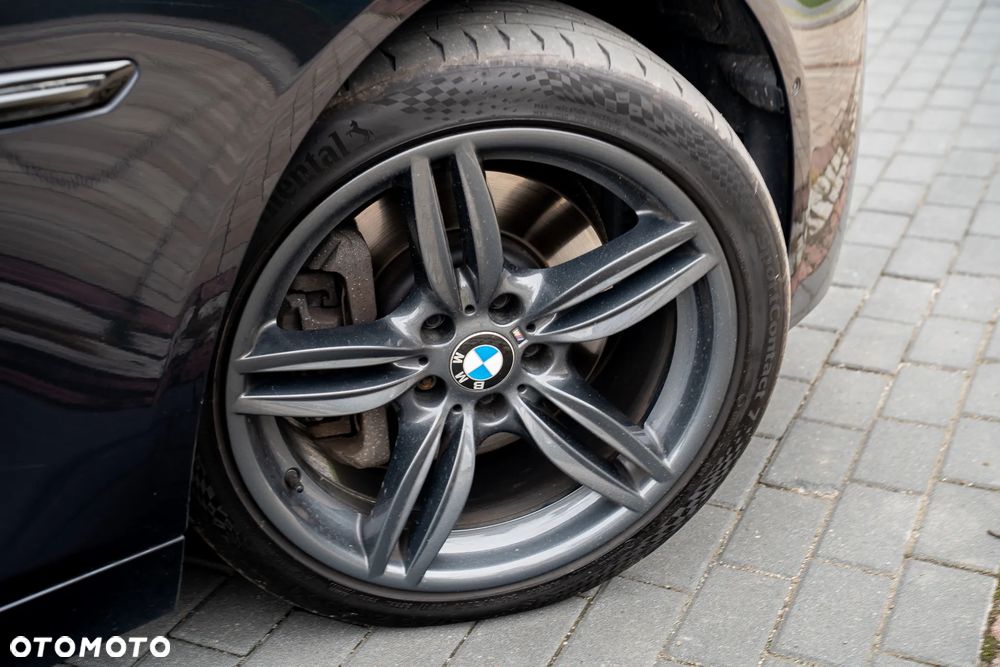 BMW Seria 5 528i Sport-Aut - 14