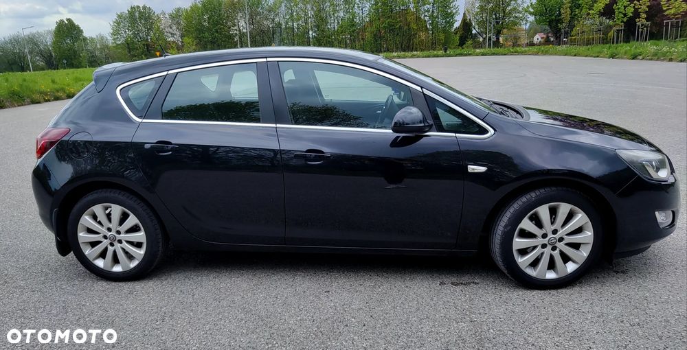 Opel Astra 1.4 T Cosmo - 8