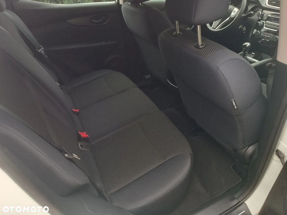 Nissan Qashqai 1.2 DIG-T N-Connecta - 17