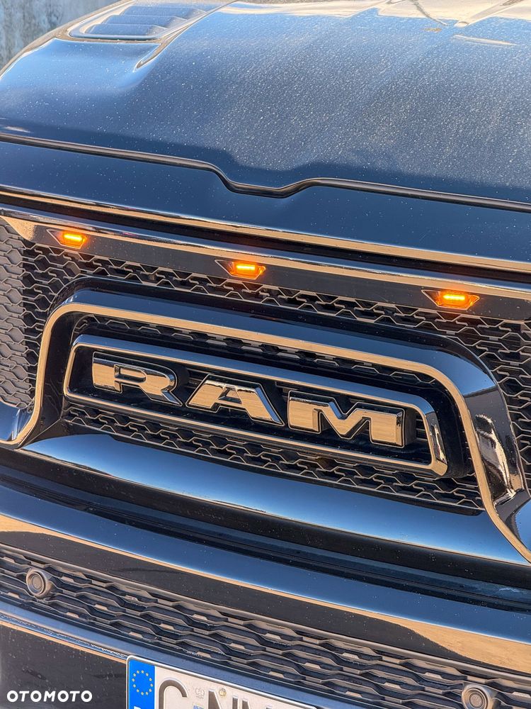 RAM 1500 Crew Cab Shortbed Rebel - 17