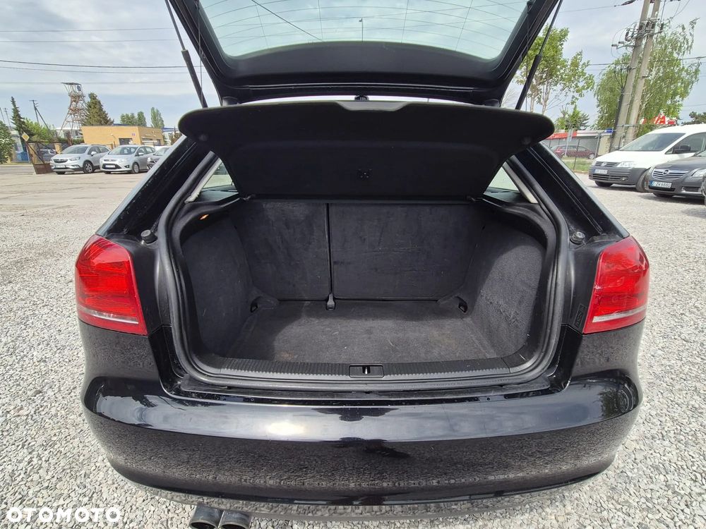 Audi A3 3-drzwiowe 1.4 TFSI Ambition - 36