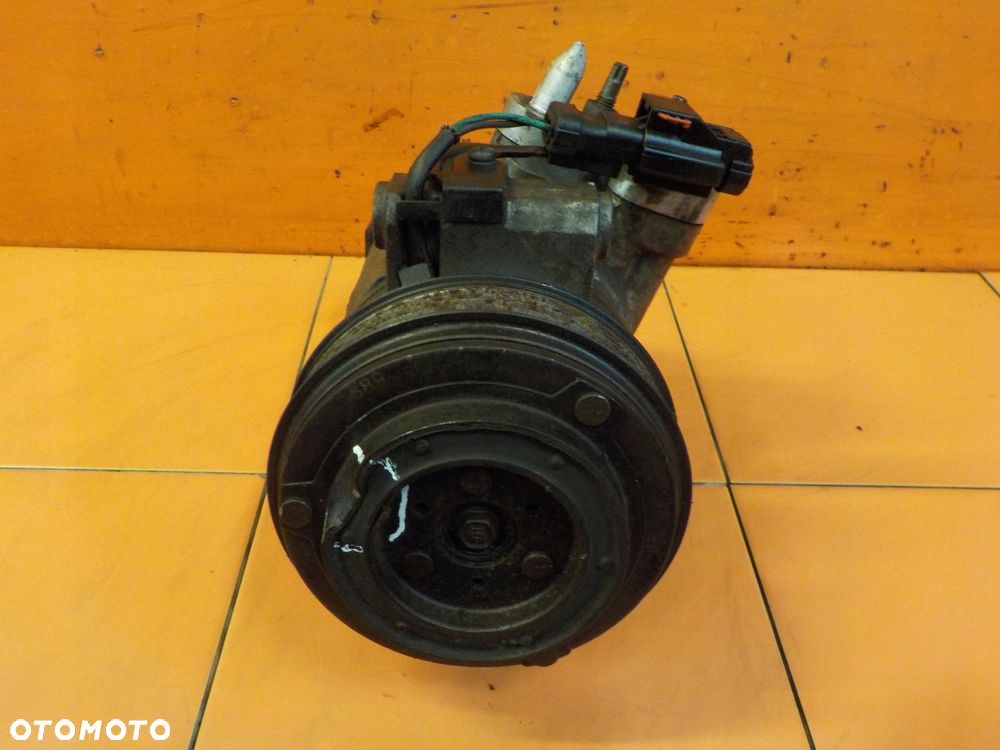 DODGE NITRO 2.8 CRD 09r 177KM VM52C sprezarka klimatyzacji 690B592719 - 10