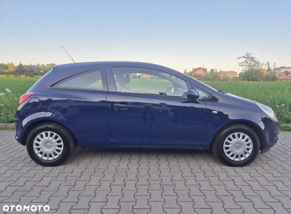 Opel Corsa 1.0 12V Essentia - 5