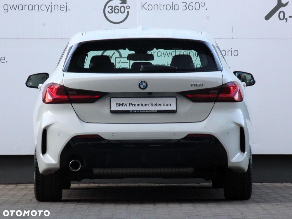 BMW Seria 1 - 13