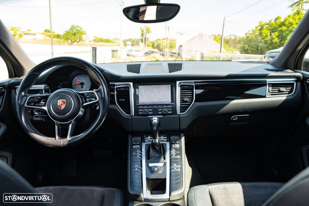Porsche Macan S - 19