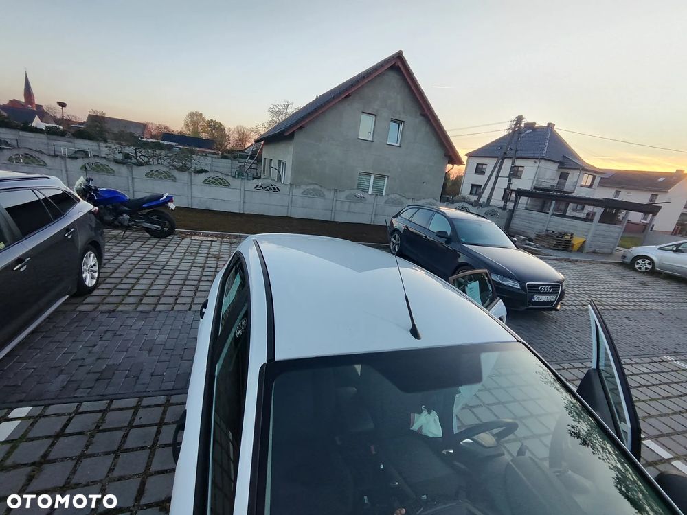 Ford Fiesta 1.25 Ambiente - 10