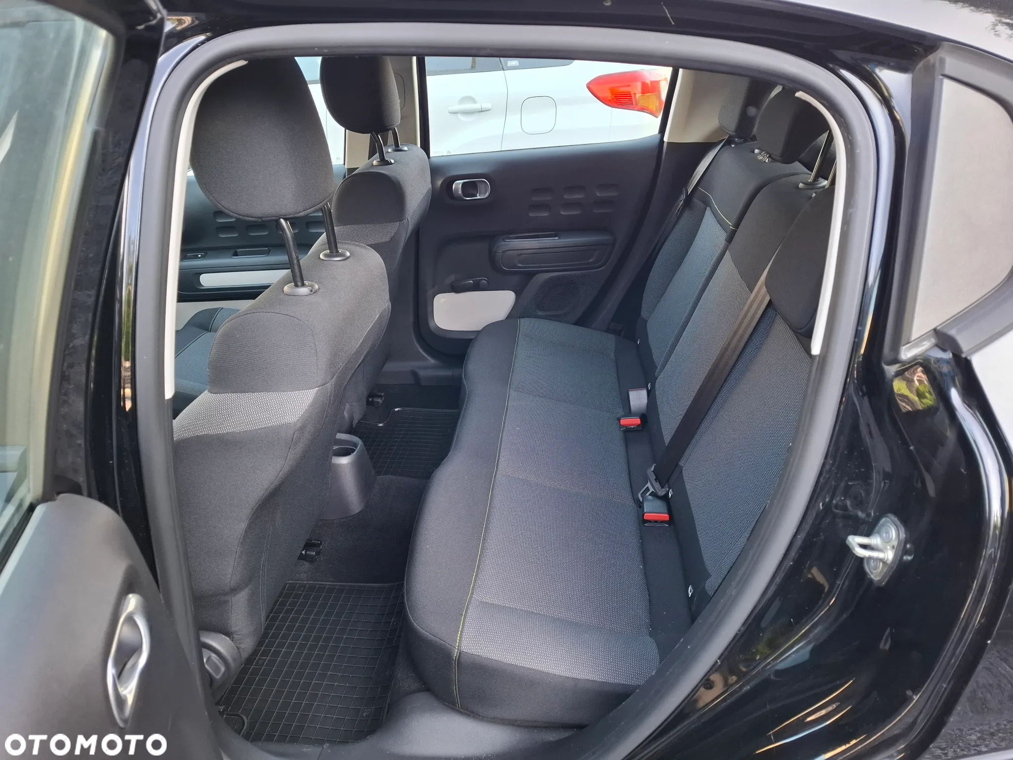 Citroën C3 Pure Tech 82 ELLE - 15