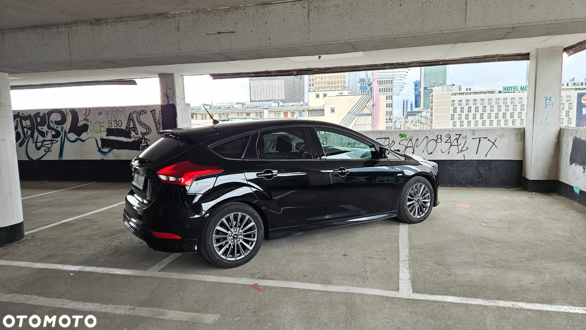 Ford Focus 1.5 EcoBoost Start-Stopp-System ST-LINE - 5