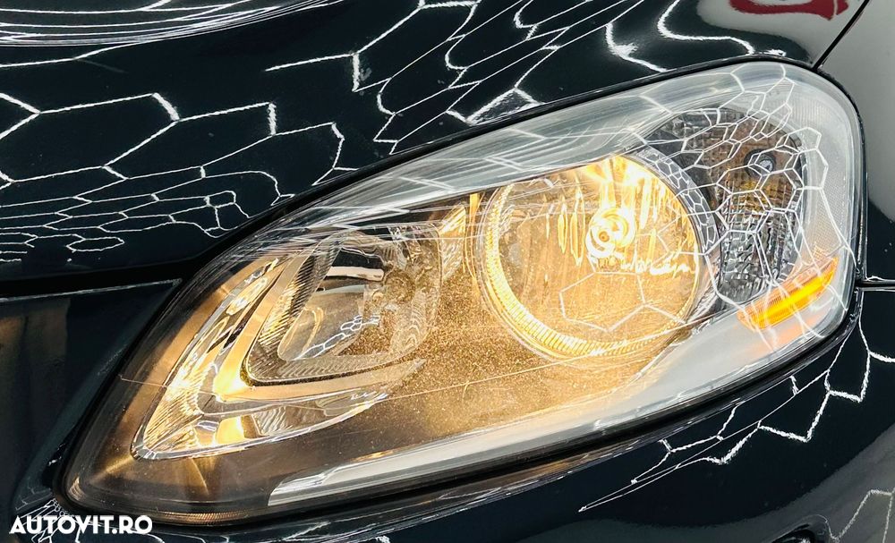 Volvo XC 60 D3 Momentum - 11