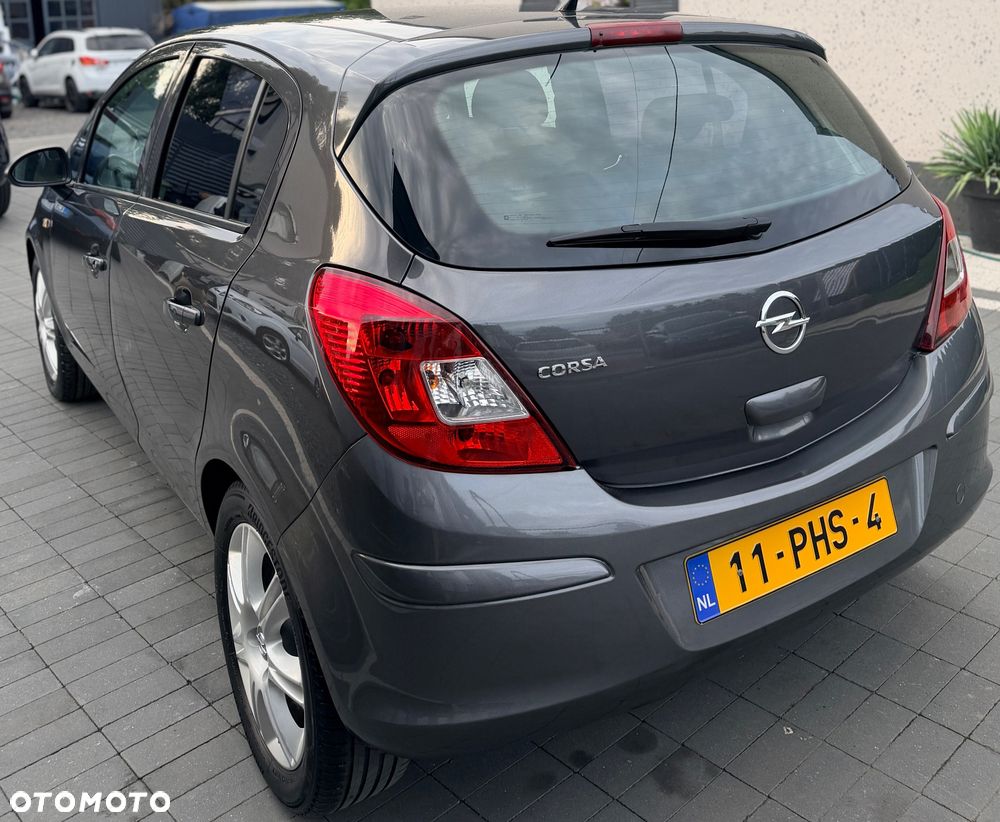 Opel Corsa 1.4 16V Color Elegance - 23