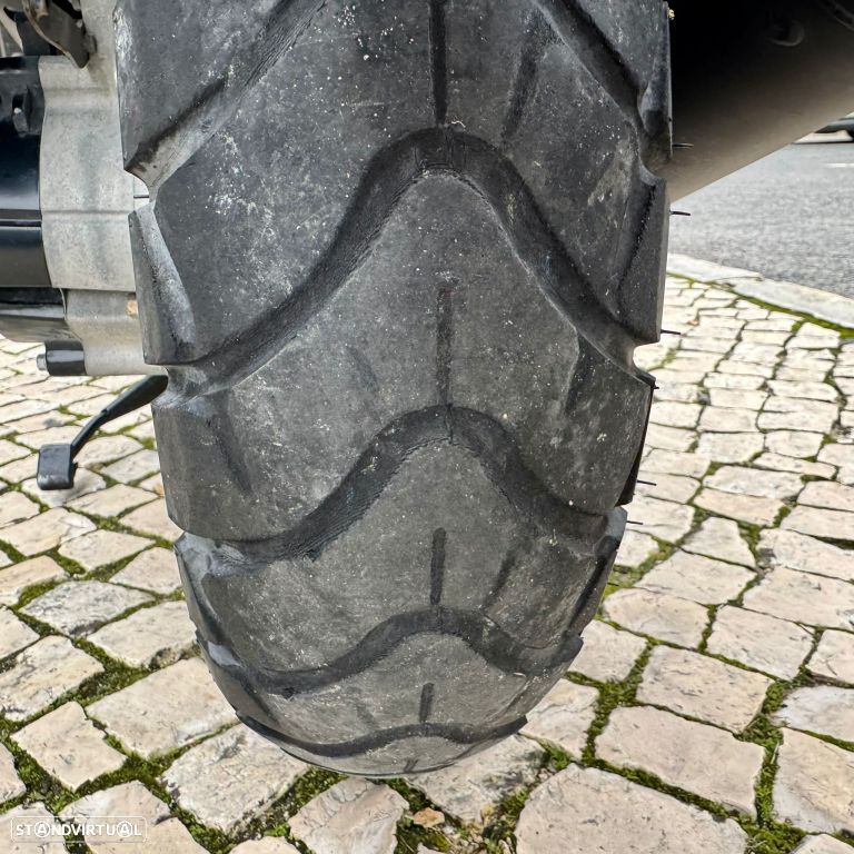 Sym FIDDLE CROX 50 - 24