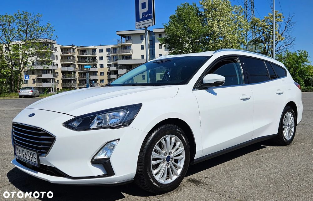 Ford Focus 1.0 EcoBoost Titanium Business - 3