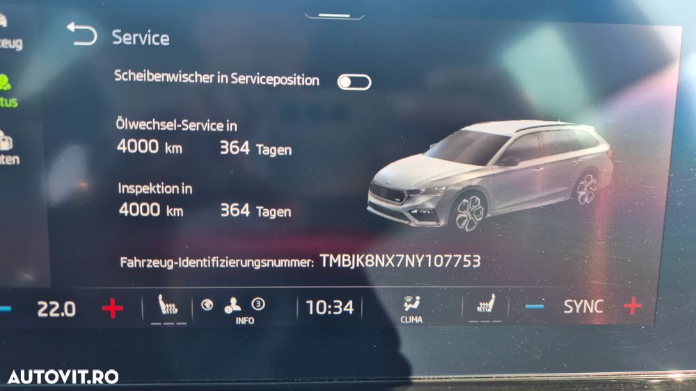 Skoda Octavia Combi 2.0 TDI DSG RS Plus - 8