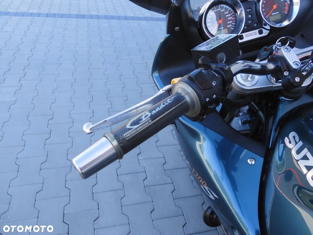 Suzuki Bandit - 30