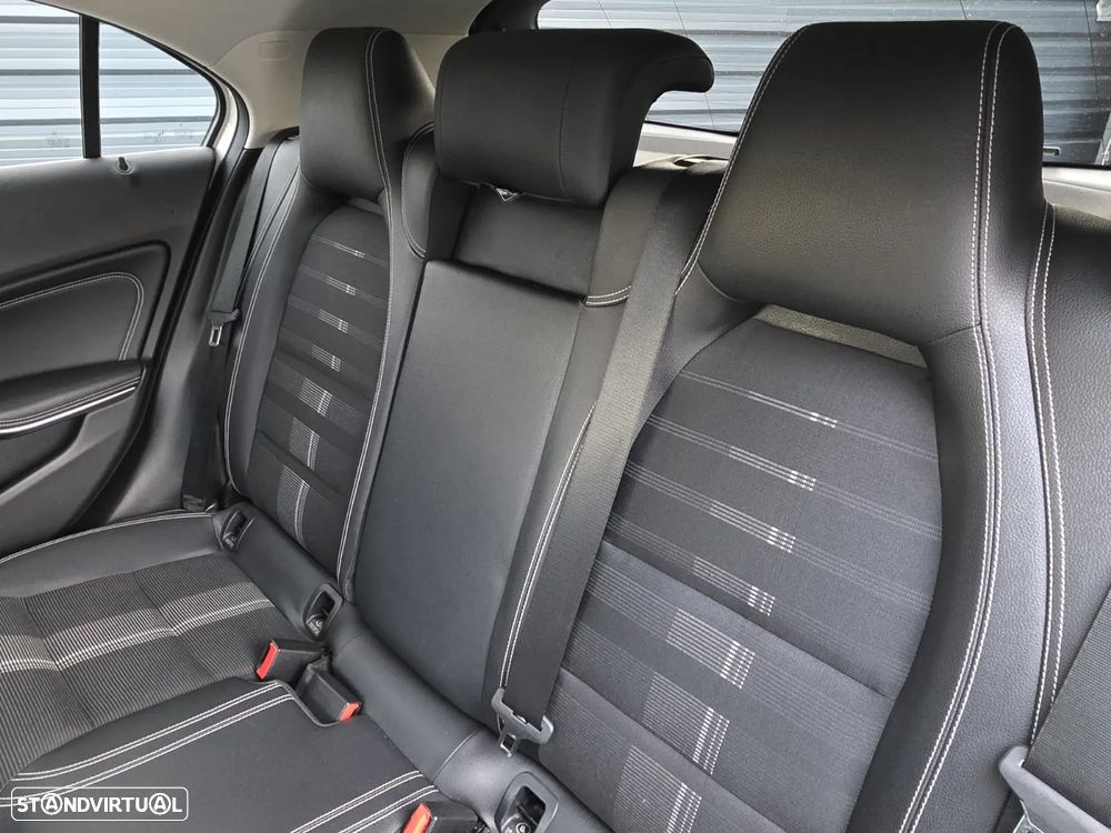 Mercedes-Benz A 200 d Urban Aut. - 18