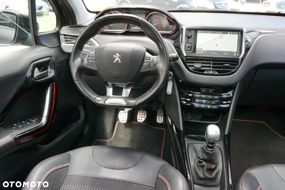 Peugeot 2008 PureTech 130 Stop&Start GT-Line Edition - 16