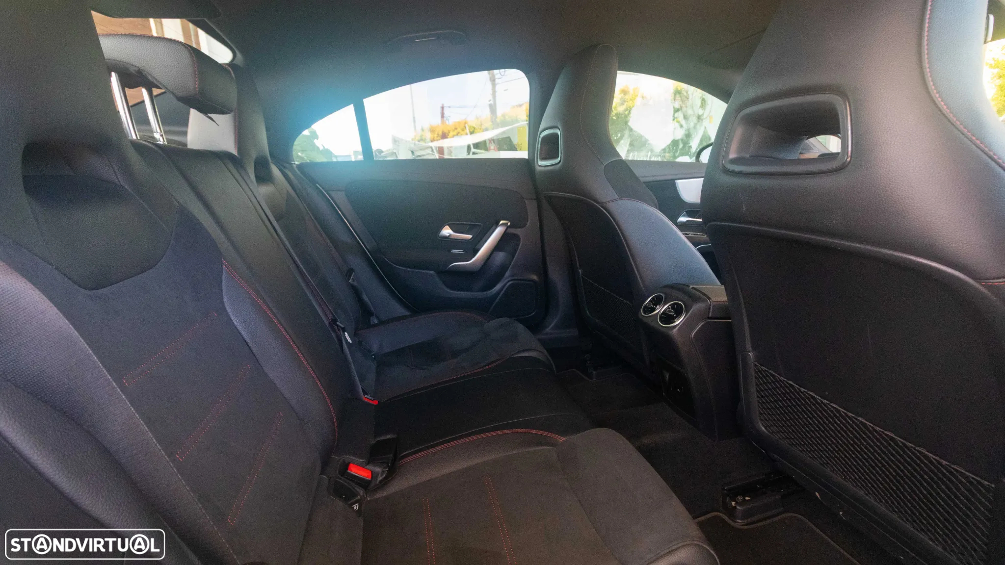 Mercedes-Benz CLA 250 e AMG Line - 9