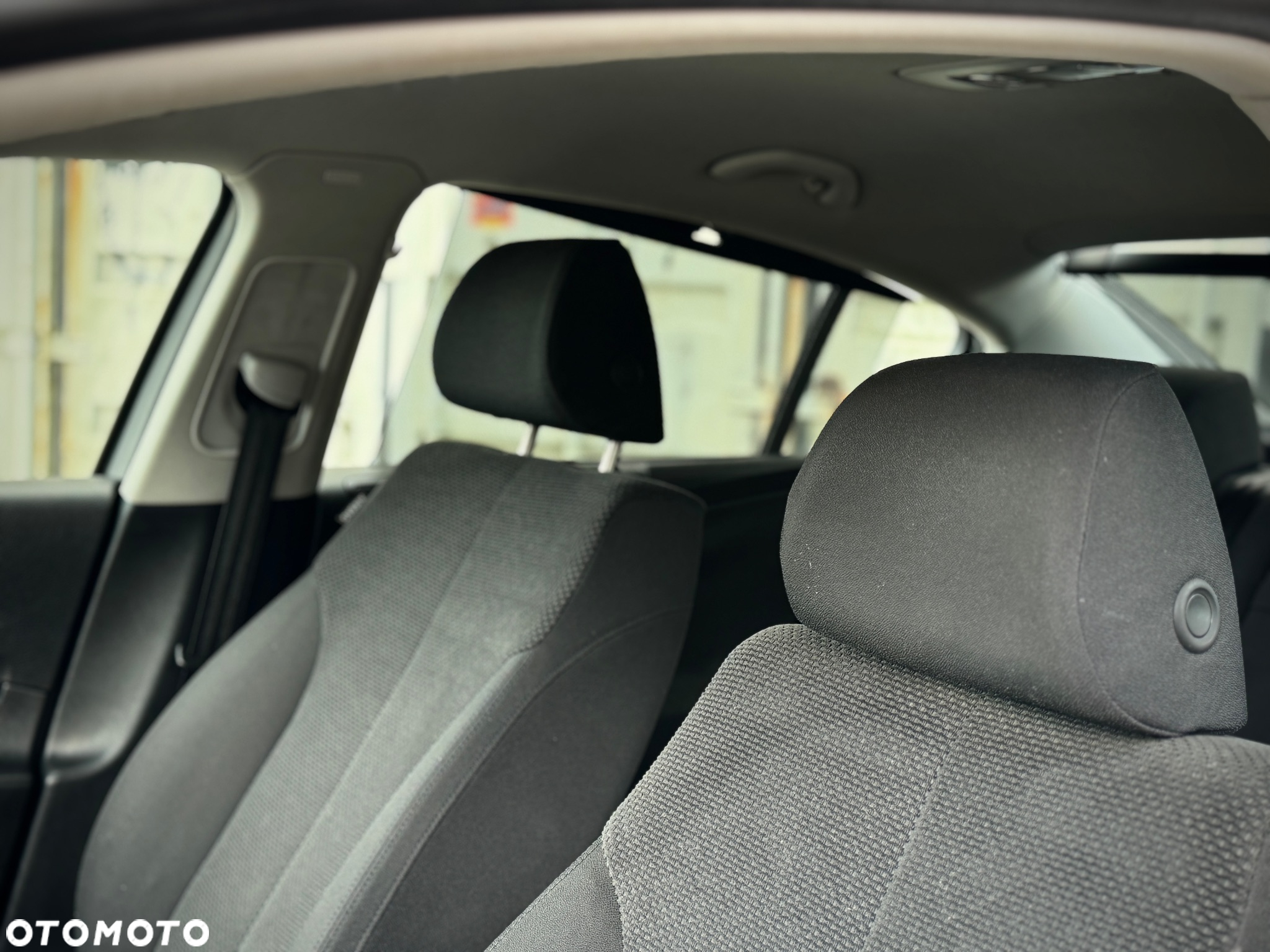 Volkswagen Passat 2.0 TDI Comfortline - 24