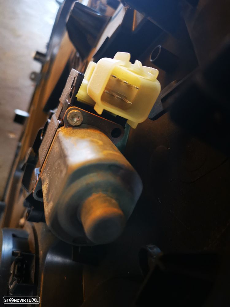 FORD FIESTA VI ELEVADOR FRENTE ESQUERDO - 3