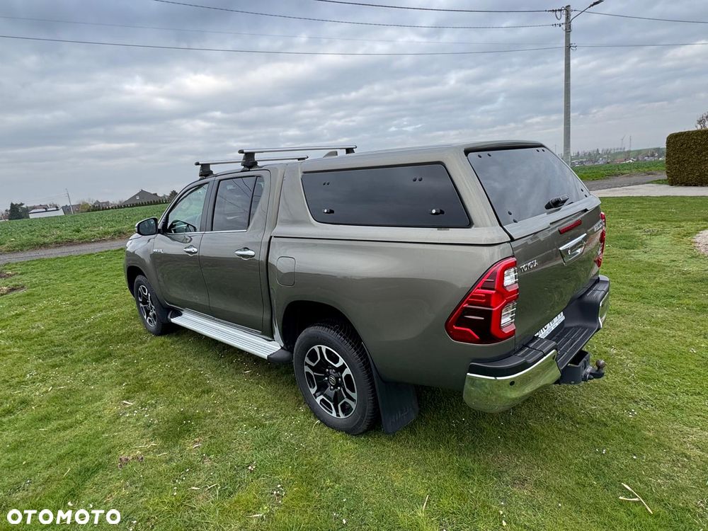 Toyota Hilux 2.8 D-4D Double Cab SR5 4x4 - 4